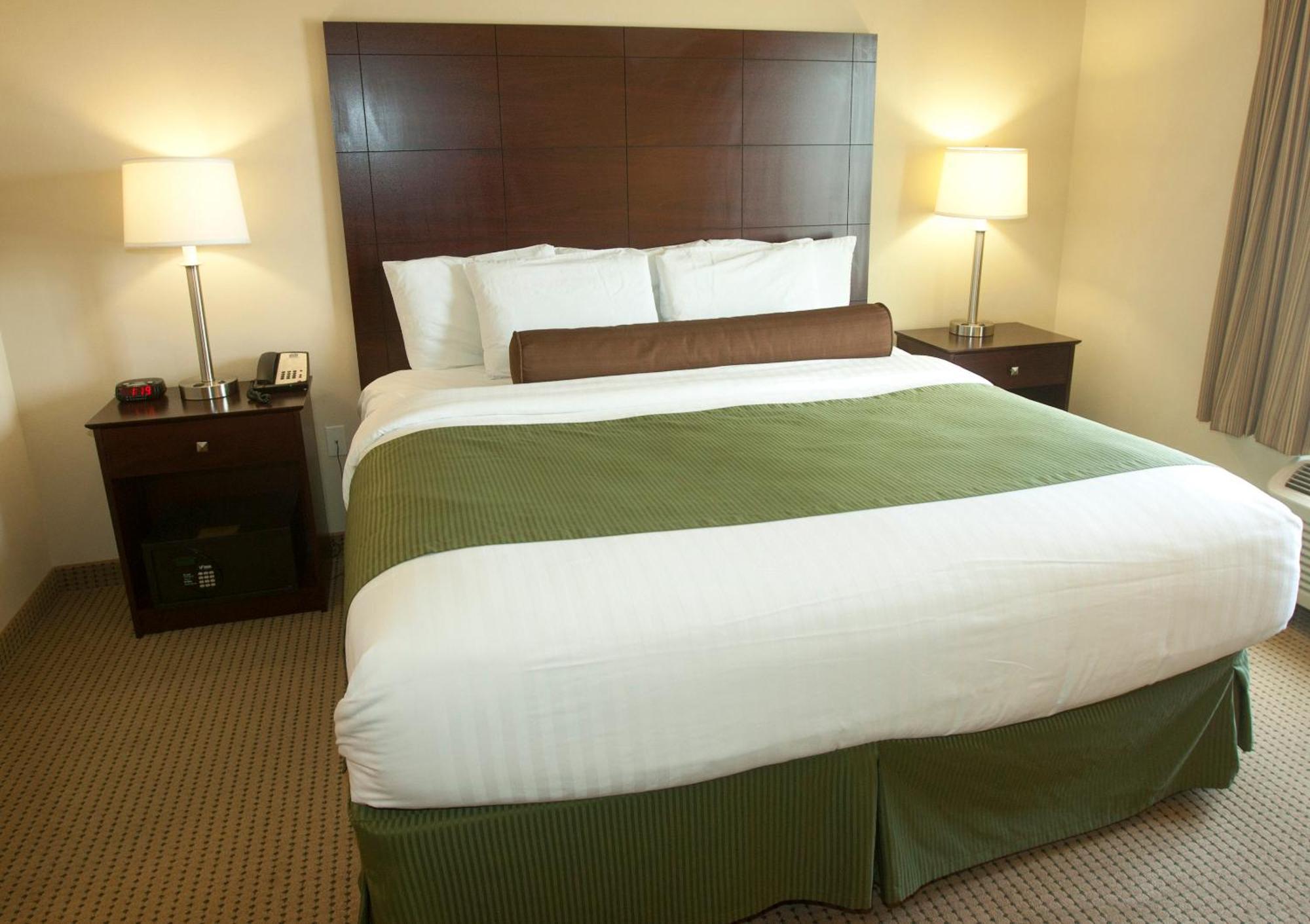 Cobblestone Inn & Suites - Langdon Room photo