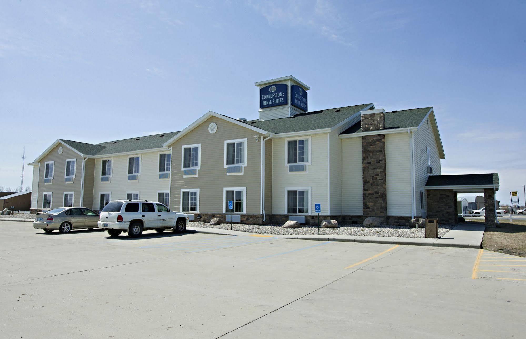 Cobblestone Inn & Suites - Langdon Exterior photo